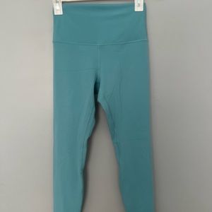 🍋 Lululemon High Rise 28” Align Leggings